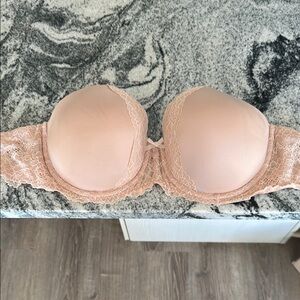 Victoria's Secret Pink Underwire Bra Intimates